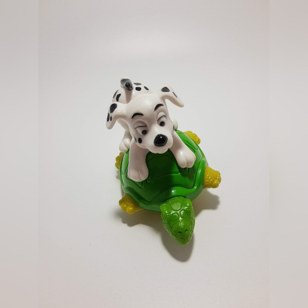 101 Dalmatian Figurine/Toy made by Disney. See description